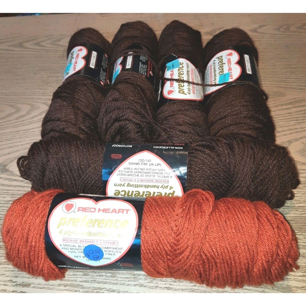 Red Heart Preference Lot Of 6 - (1) 281 Terra Cotta And (5) 366 Coffee
